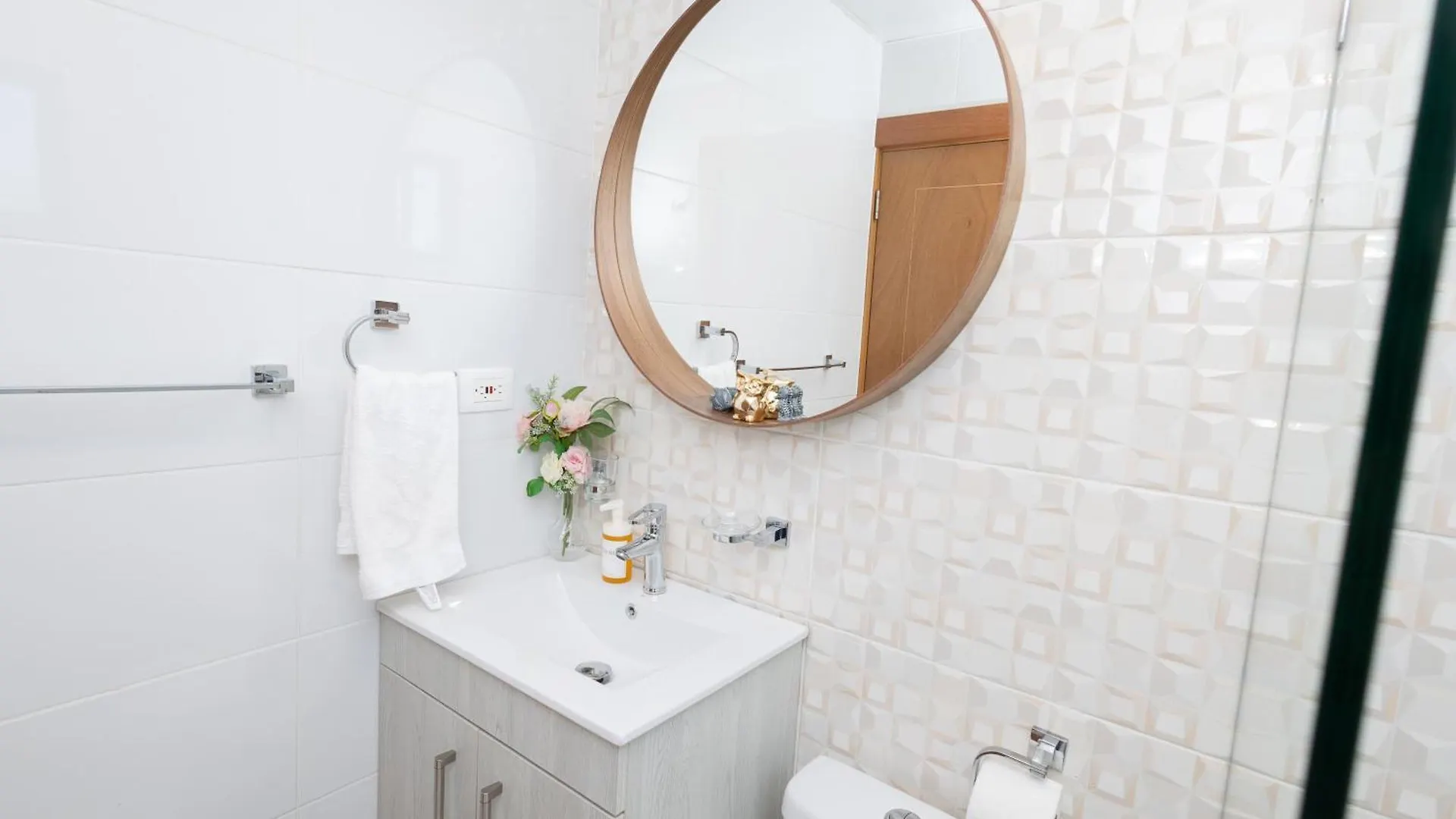 Happy To Welcome You Too Modern Apartman Santiago De Los Caballeros